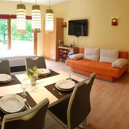 Lovely Apartment, Garden, Parking, Wifi, Netflix Praga